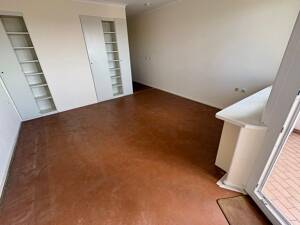 Bezugsfrei: Über den Dächern von Berlin, 2-Zimmer-Wohnung mit Balkon & Aufzug in City-West Lage – 14193 Berlin – Vorschaubild 4