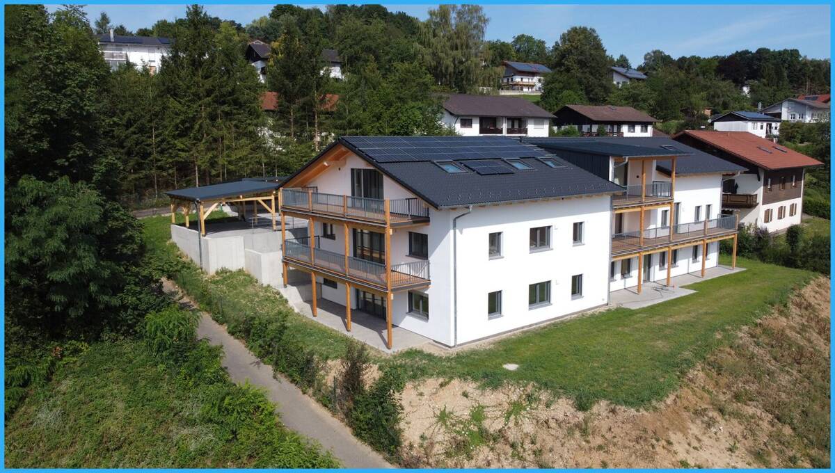 DIPL.-Immowirt MAIER !! nachhaltig WOHNEN über den DÄCHERN Pfarrkirchens -KFW 40EE +degr.AfA möglich – 84347 Pfarrkirchen – Bild 1 von 9