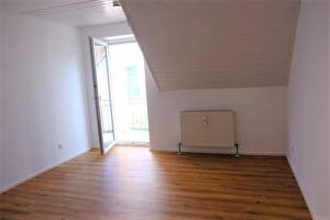 3 ZKB Wohnung mit Balkon, EBK, renoviert, ruhige Wohnlage – 85049 Ingolstadt – Vorschaubild 6
