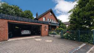 Idyllisch und stadtnah - Großzügiges Einfamilienhaus – 33605 Bielefeld – Vorschaubild 2