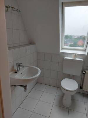 Helle 2-Zimmer-Wohnung in zentraler Lage am Westring in Kiel – 24116 Kiel – Vorschaubild 3
