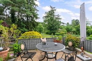 Bremen - Mittelshuchting | Traumhaftes 7-Zimmer-Einfamilienhaus mit Garage, weitläufigem Garten und eigenem See! – 28259 Bremen – Vorschaubild 7