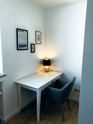 Panoramablick über Düsseldorf mit Balkon aus Derendorf – 40476 Düsseldorf – Vorschaubild 3