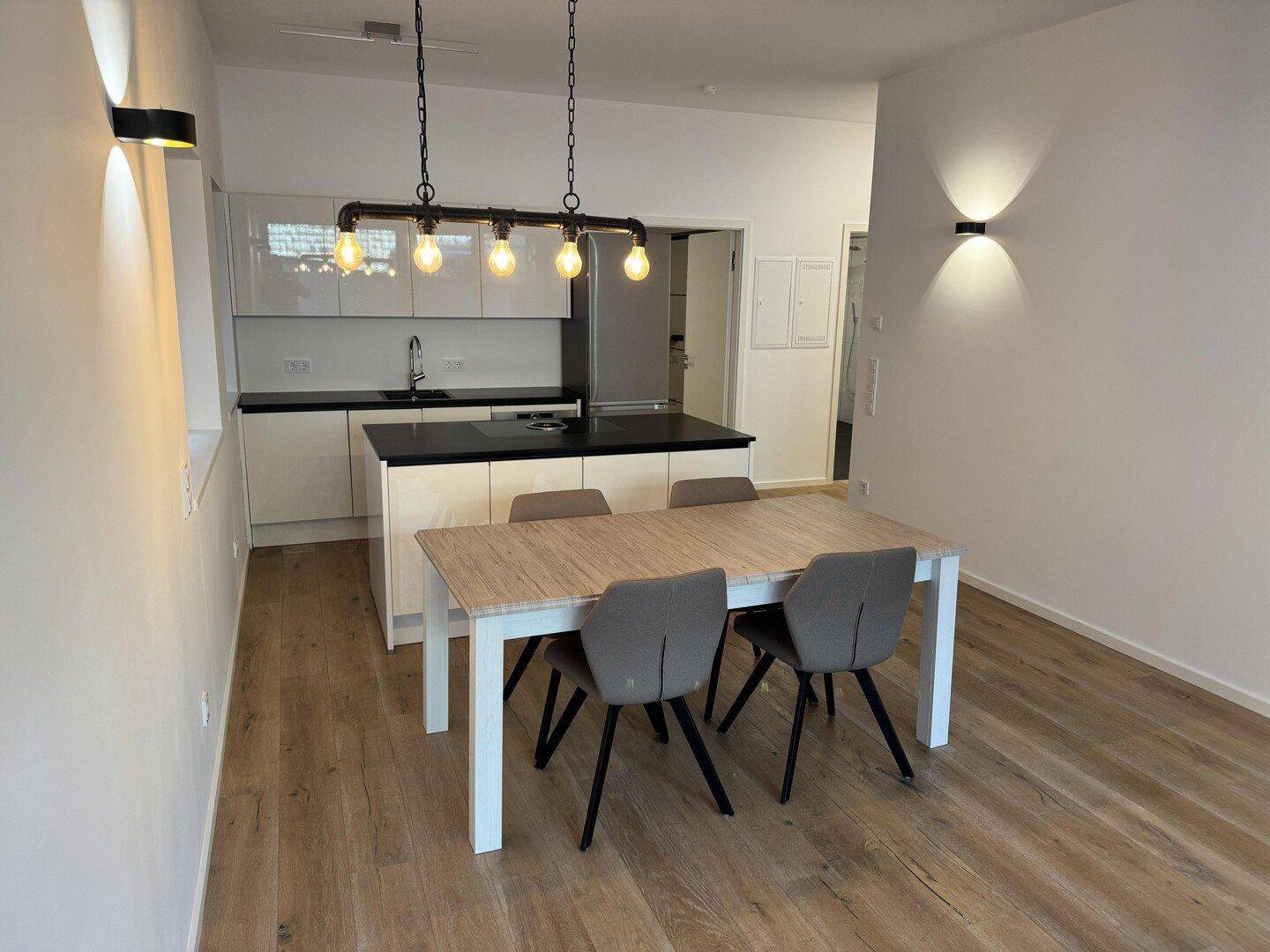 PROVISIONSFREI - TOP-Lage / Moderne 2-Zimmer-Wohnung (BJ 2018) mit Terrasse, Küche & TG – Stuttgart – Vorschaubild 6