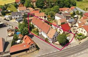 Seltenes Fachwerkhaus bei Radeburg, viel Platz zur Eigennutzung + 3 Wohnungen (voll vermietet) – 1561 Ebersbach – Vorschaubild 1