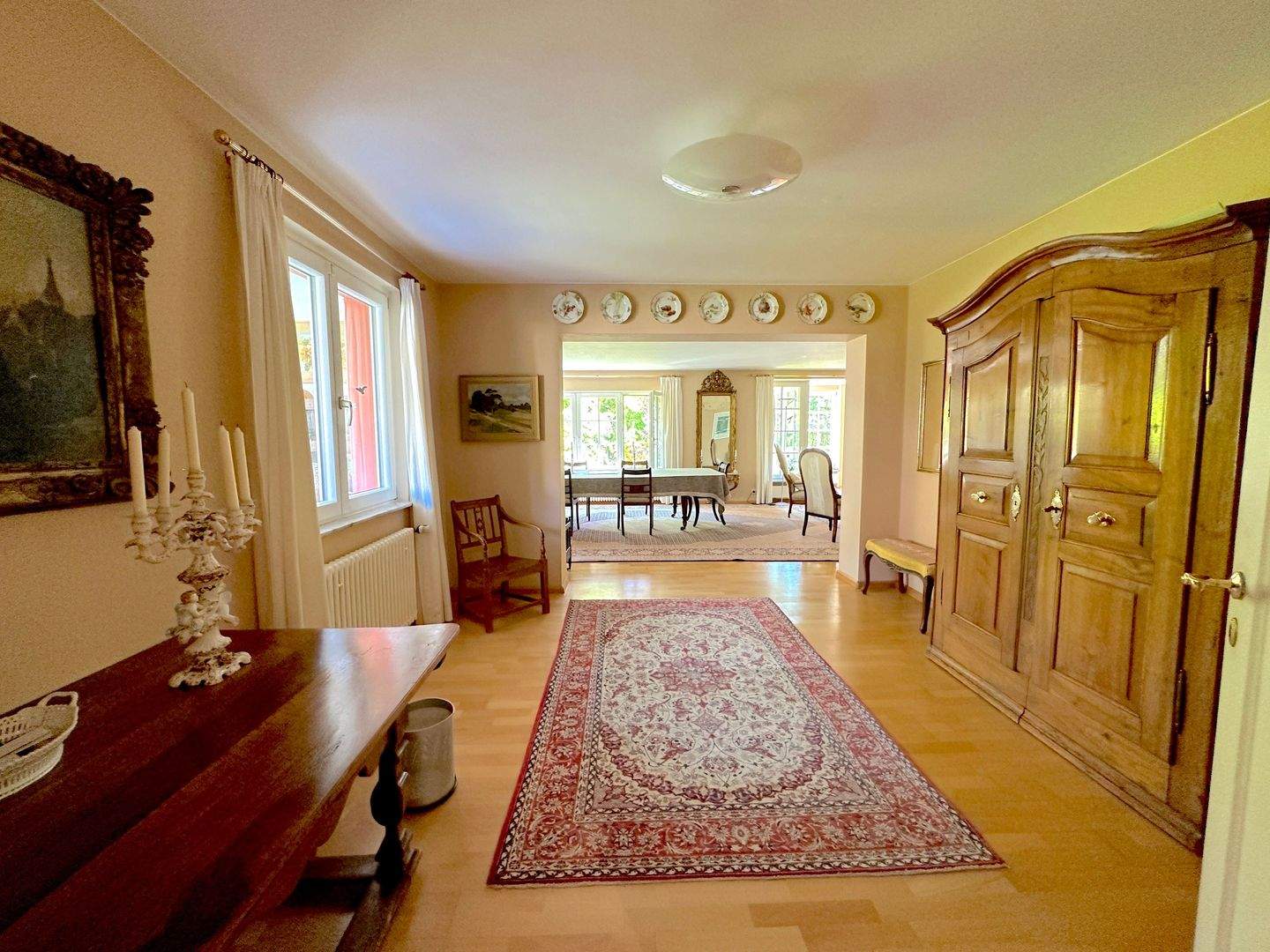 Stilvolle 290 qm Villa mit PV -Anlage am Emilienpark als Ein- oder Zweifamilienhaus nutzbar, grosser Garten, u.v.m. – Grenzach-Wyhlen – Vorschaubild 4