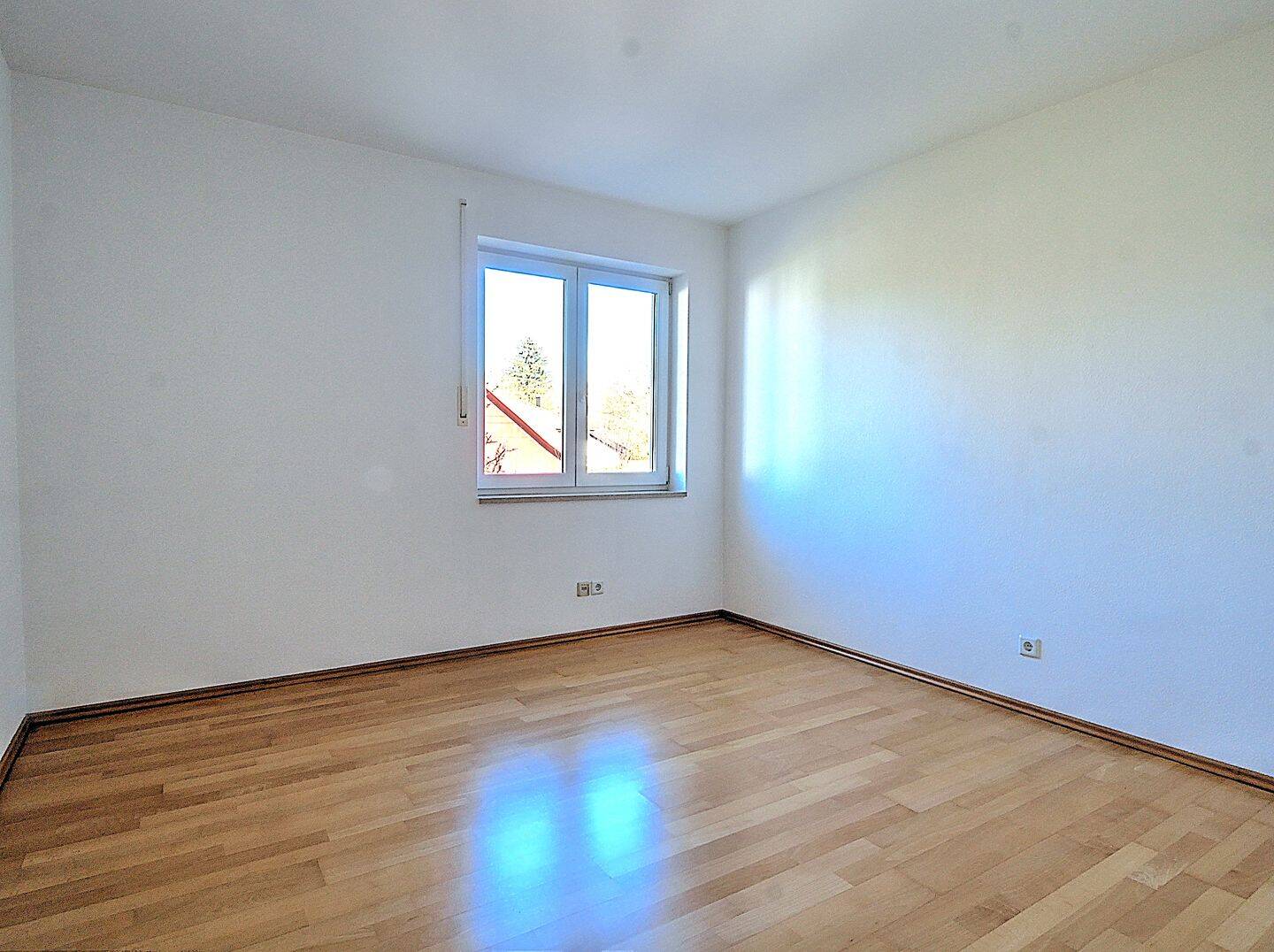 GAUTING-KÖNIGSWIESEN: IDEAL FÜR KAPITALANLEGER UND EIGENNUTZER MIT WEITBLICK! – Gauting – Vorschaubild 8