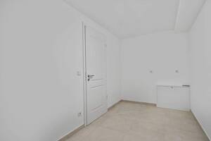 Neubau - Wohntraum mit 163 m² auf zwei Ebenen mit Garten und TG Stellplatz - KFW 55 – 22393 Hamburg – Vorschaubild 8