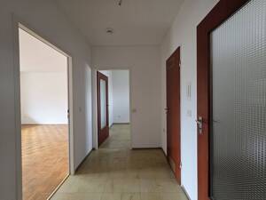 Großzügige 2 Zimmer Wohnung mit großem Balkon – 90461 Nürnberg – Vorschaubild 6