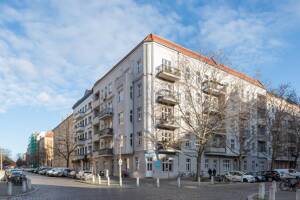 Erstattung der Erwerbsnebenkosten: Vermietete 2-Zimmerwohnung mit Balkon im Kiezquartier – 10407 Berlin – Vorschaubild 3