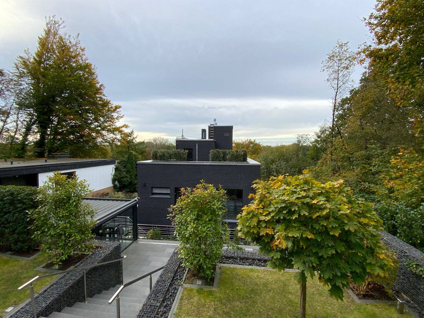 Luxuriöse Villa mit High-End Ausstattung im Naturschutzgebiet in Hamburg-Boberg