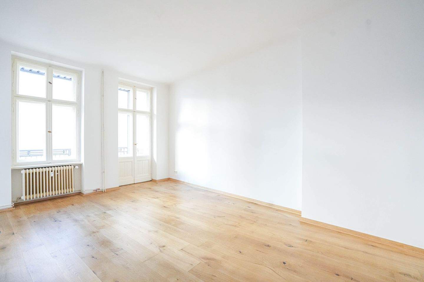 * Charmante 1-Zi-Wohnung in Neukölln mit Balkon, Parkett, modernem Bad und großzügigem Grundriss * – Berlin – Vorschaubild 3