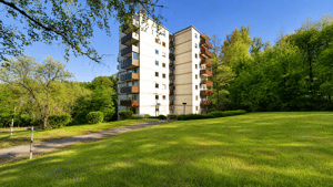 Helle 3-Zimmer-Eigentumswohnung mit Balkon und Blick ins Grüne – 42117 Wuppertal – Vorschaubild 1