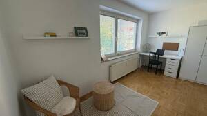 Top Lage Nähe BMW & FIZ, Park, Freibad, Einkaufsmöglichkeiten, Post, U-Bahn, Bus, A9, ruhige Lage – 80804 München – Vorschaubild 2