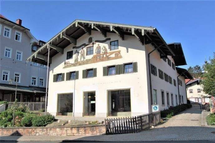 Erstbezug nach Sanierung: mitten im Zentrum