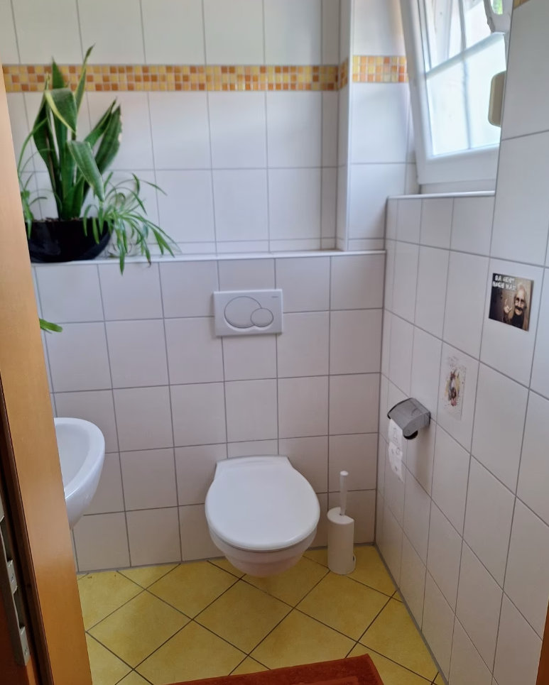 Charmante Doppelhaushälfte mit Wintergarten, Garten und Carport in Wolfsburg-Wendschott – Wolfsburg – Vorschaubild 7