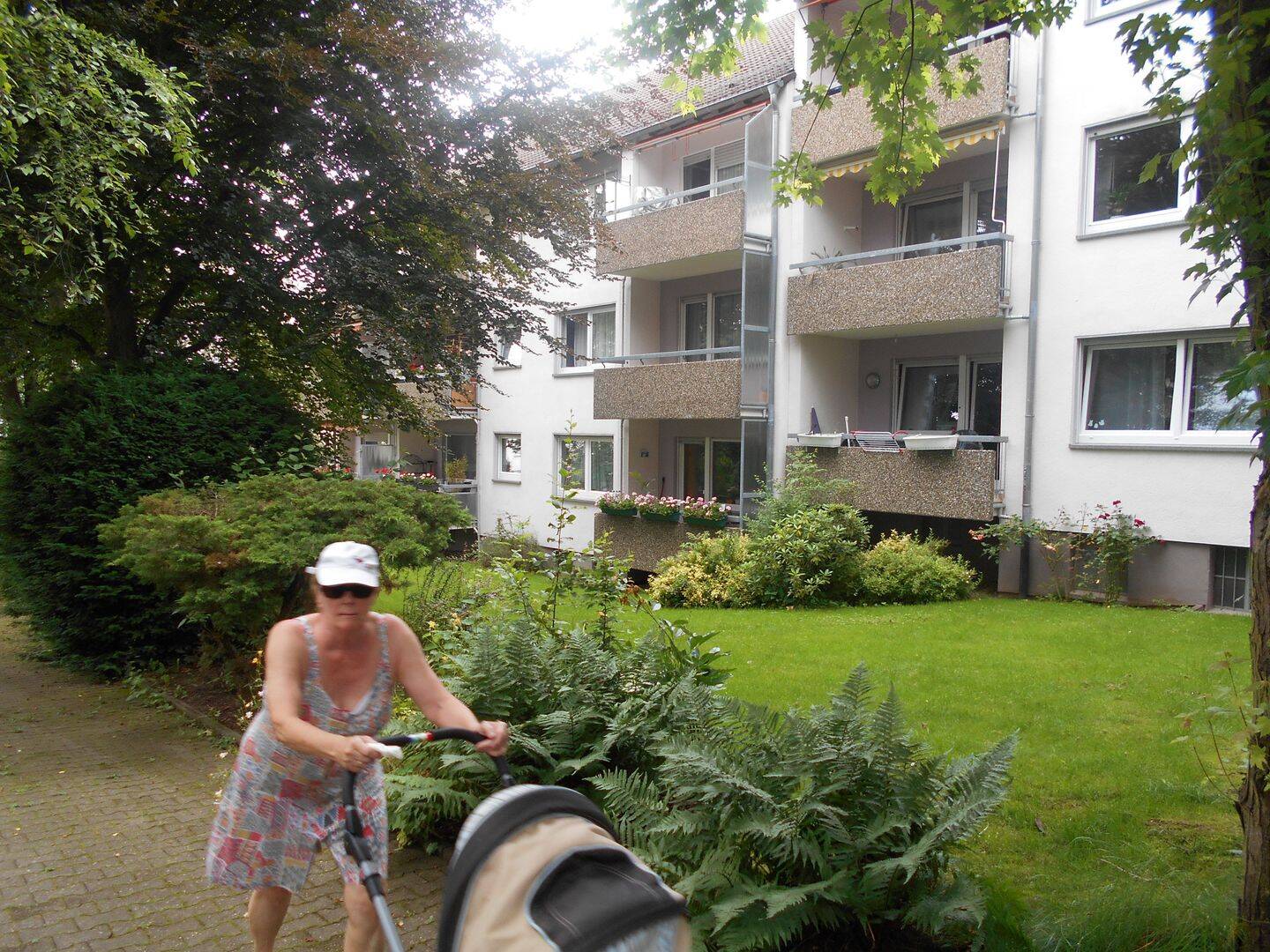 Gute Wohnlage,charmante 2 Zi.-Whg ,Balkon Frankfurt-Berkersheim – Frankfurt am Main – Vorschaubild 9