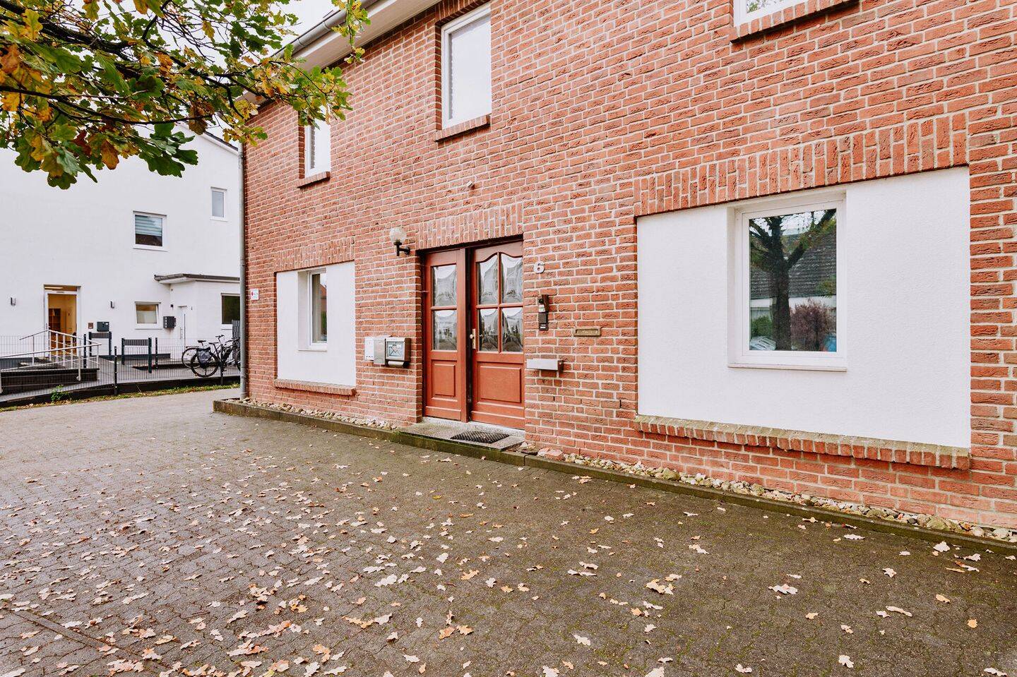 Frisch saniertes Mehrfamilienhaus mit 4 Einheiten und top Rendite – Südheide – Vorschaubild 4