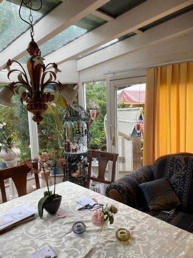 Modernisiertes Einfamilienhaus auf 950 m² Grundstück in begehrter Stuhr-Lage – Stuhr – Vorschaubild 3