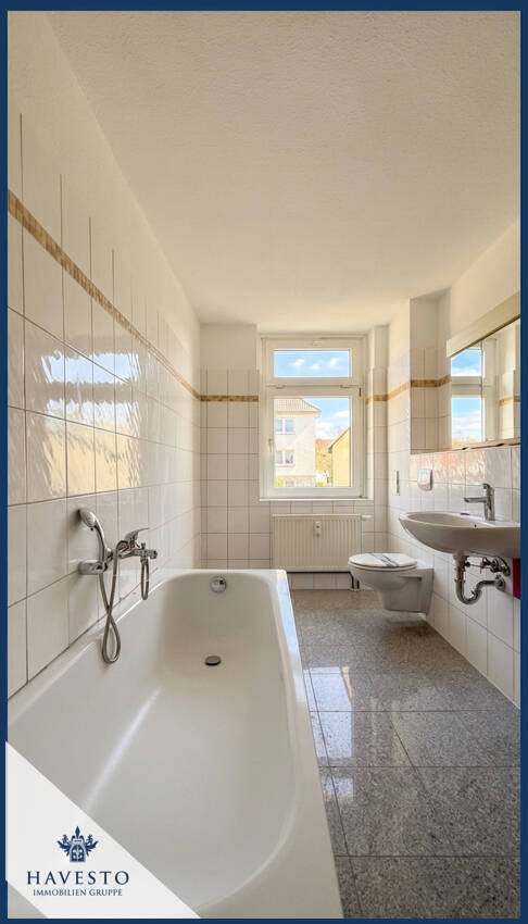 Einziehen & wohlfühlen: Frisch renovierte 3-Zimmer-Wohnung mit Einbauküche und Balkon – Magdeburg – Vorschaubild 6
