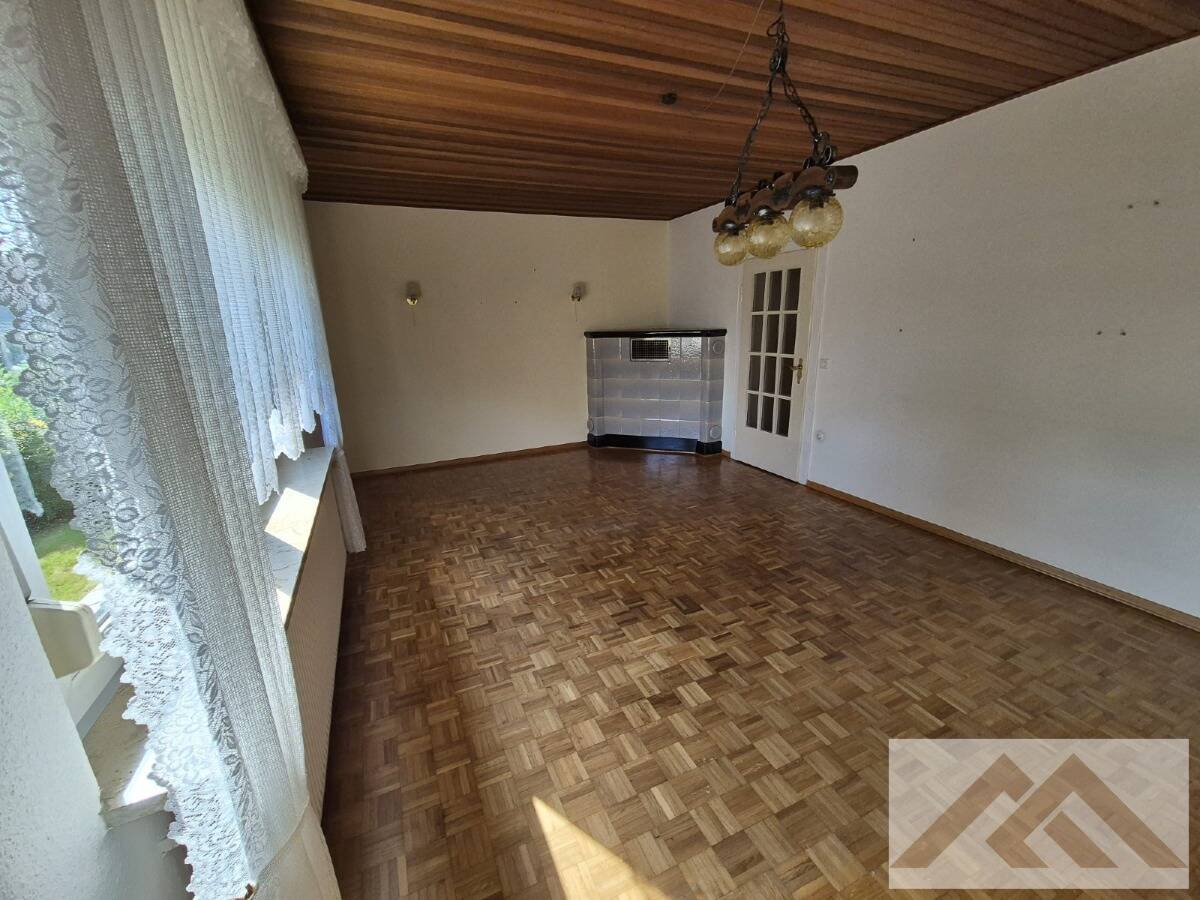 RESERVIERT! Gepflegtes Wohnhaus in beliebter und dennoch ruhiger Wohngegend von Lüchow zu verkaufen. – Lüchow – Vorschaubild 3