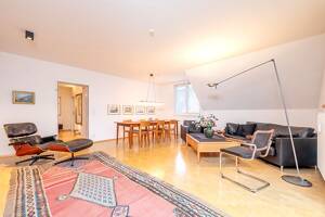 In 2. Reihe gelegen: Besondere Maisonette mit Balkon und Tiefgaragenstellplatz! – 22559 Hamburg – Vorschaubild 6