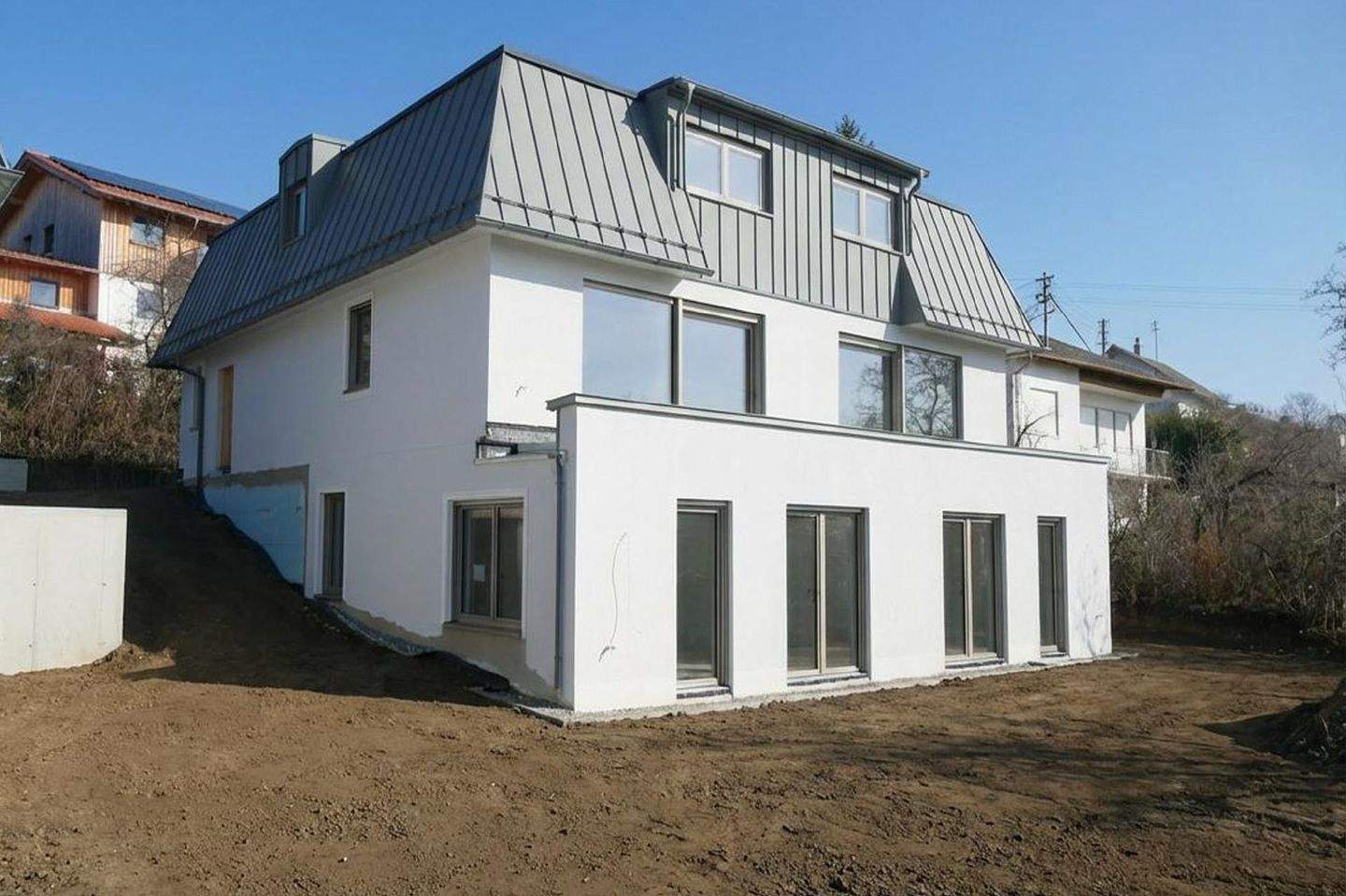 AIGNER - Großzügige Neubau-Doppelhaushälfte mit Panorama-Bergblick – Pähl – Bild 1 von 8