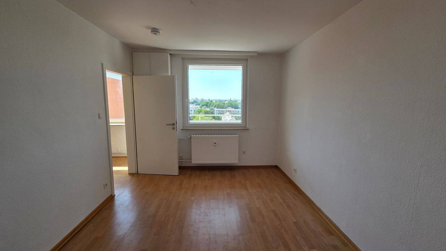 Helle 2-Zimmer-Wohnung mit Balkon in Hannover-Vahrenheide! – Hannover – Vorschaubild 3