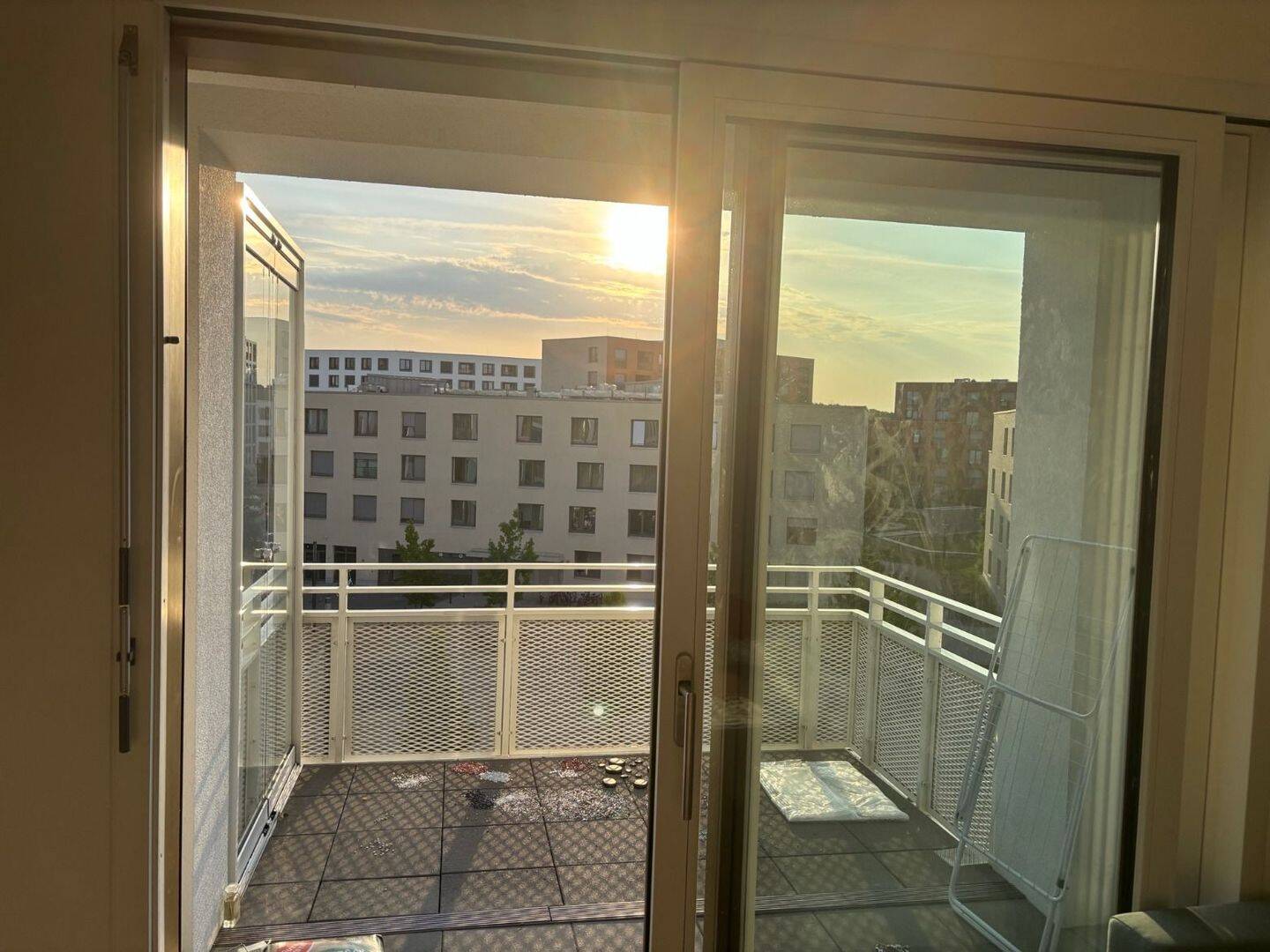 PENTA*Grünes Herz mit 5 Ecken*moderne 3 Zimmer Wohnung* 1 Loggia* 1Balkon* 2 Bäder – München – Vorschaubild 4