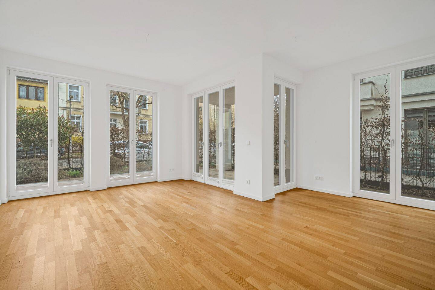 Ihr Rückzugsort am Wilhelmsruher See - Moderne 2-Zimmer-Wohnung mit Tiefgarage – Berlin – Vorschaubild 2
