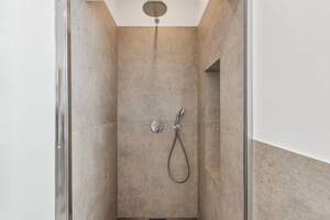 Wohnen am Wasser - Top sanierter Altbau mit sonnigem Südbalkon – 12059 Berlin – Vorschaubild 7