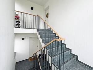 Helle 4-Zimmer-DG-Wohnung mit idealem Grundriss in grüner Lage! – 12349 Berlin – Vorschaubild 4