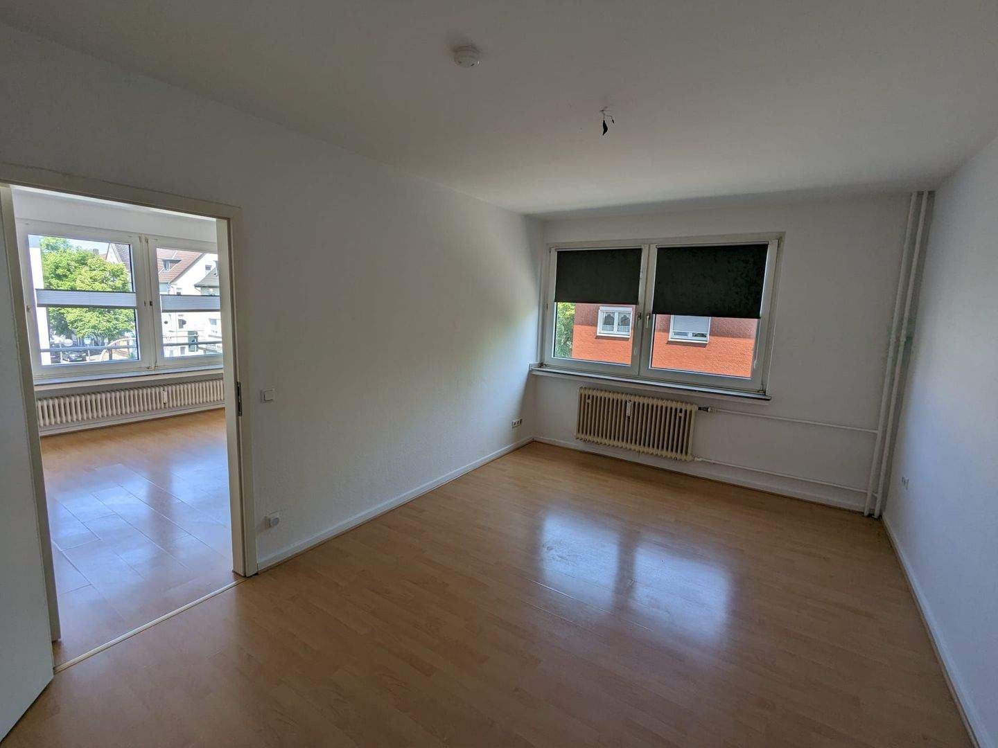 Attraktive helle 2-Zimmer-Wohnung mit Einbauküche!