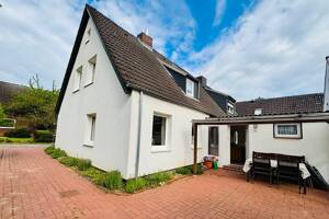 Endhaus in Sackgassenlage mit sonnigem Grundstück – 23569 Lübeck – Vorschaubild 2
