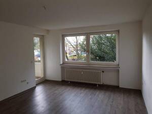 Bonn Alt-Tannenbusch. vermietete 4 ZKB mit Balkon - provisionsfrei! – Hohe Str. 38 a, 53119 Bonn – Vorschaubild 9