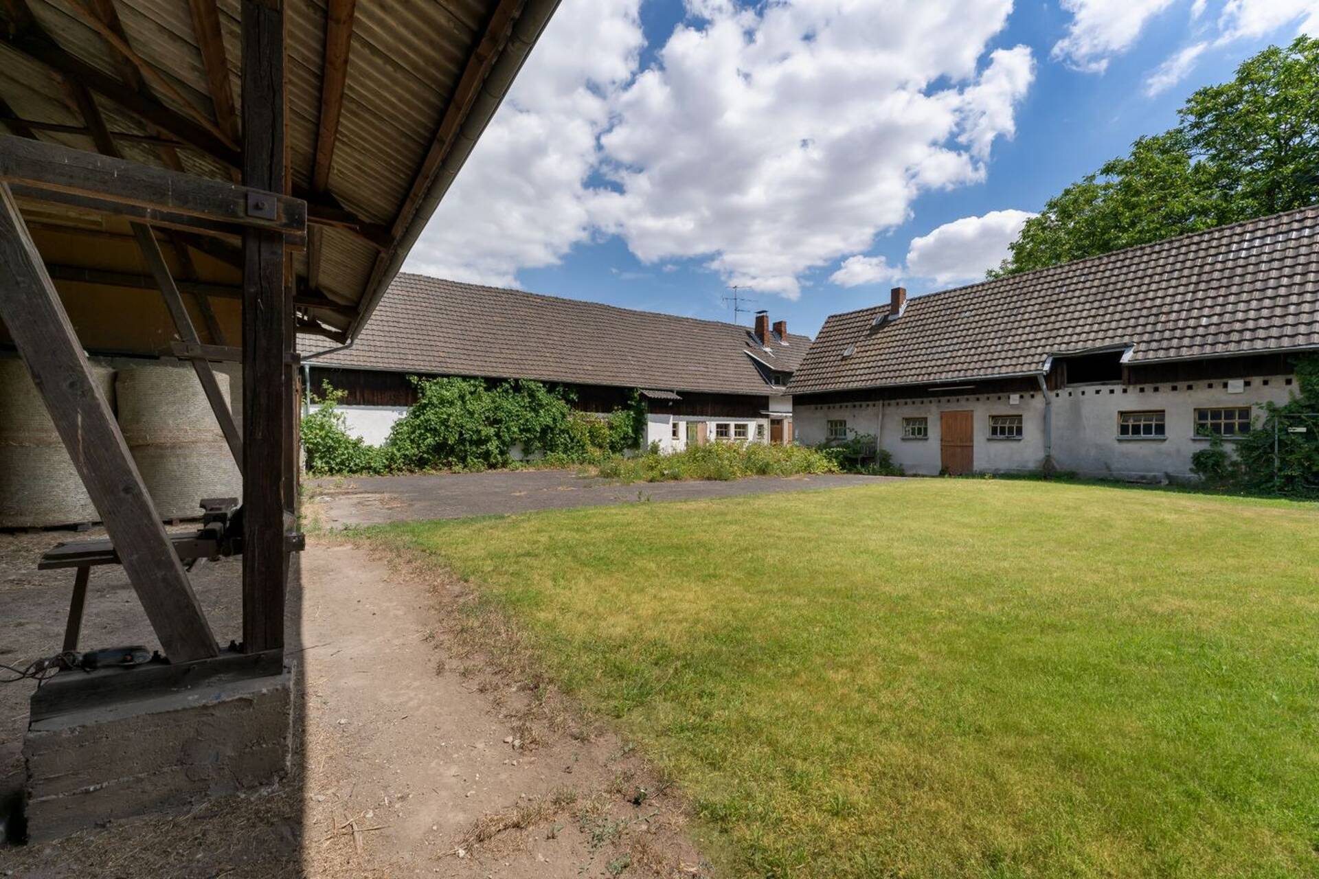 Haus in 50999 Köln mit 386,36 m² kaufen