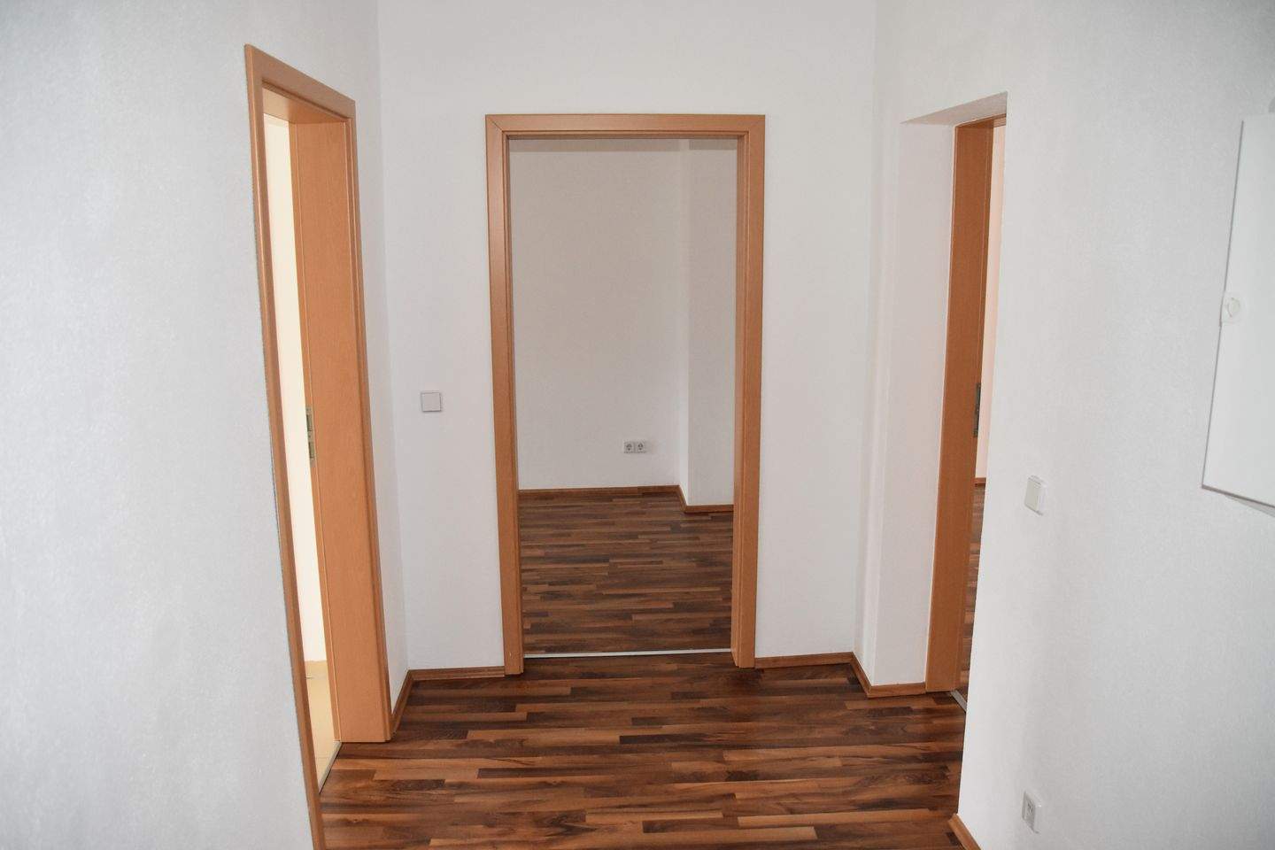2 Monate mietfrei...bin wieder verfügbar....tolle 4 Zimmer Familienwohnung... – Chemnitz – Vorschaubild 8