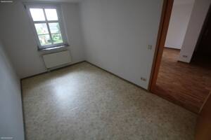 Mit Balkon und Lift! Zentral gelegene 2-Zimmer-Wohnung in Gera – 7546 Gera – Vorschaubild 7
