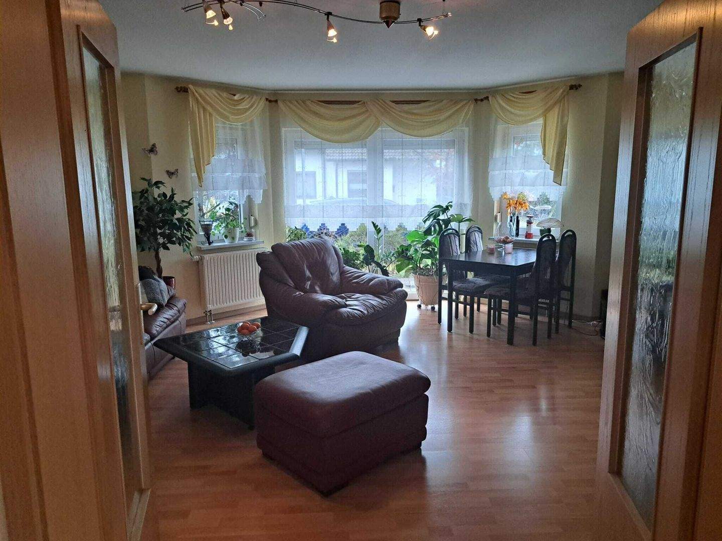 Top-Preis ! Gepflegtes Doppelhaus im Paketangebot. 2 DHH mit je 125 m² Wohnfläche. – Gardelegen – Bild 1 von 6