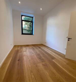 **Gelegenheit, Luxus-sanierte Ferienwohnung, ca. 500 Meter zur Theresienwiese ** – 80336 München – Vorschaubild 3