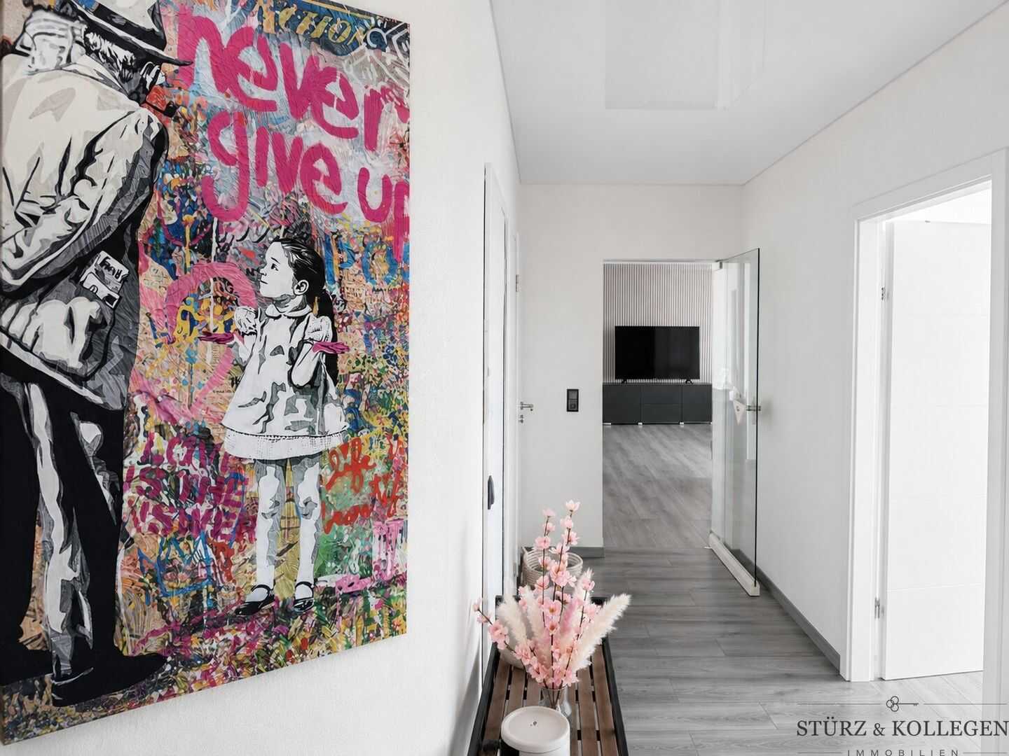 Penthouse-Flair am See - Renovierte 5-Zi.-Wohnung mit spektakulärer Dachterrasse und Panoramablick