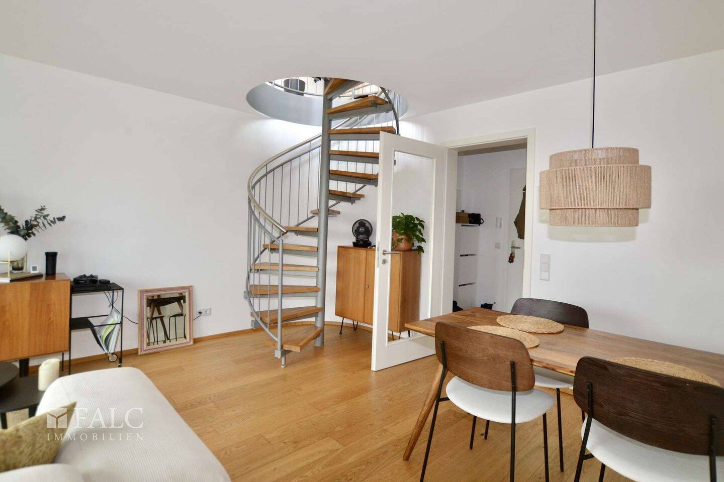 Attraktives Zuhause mit exklusiver Dachterrasse und Fernblick im Münchner Westen – München – Vorschaubild 9