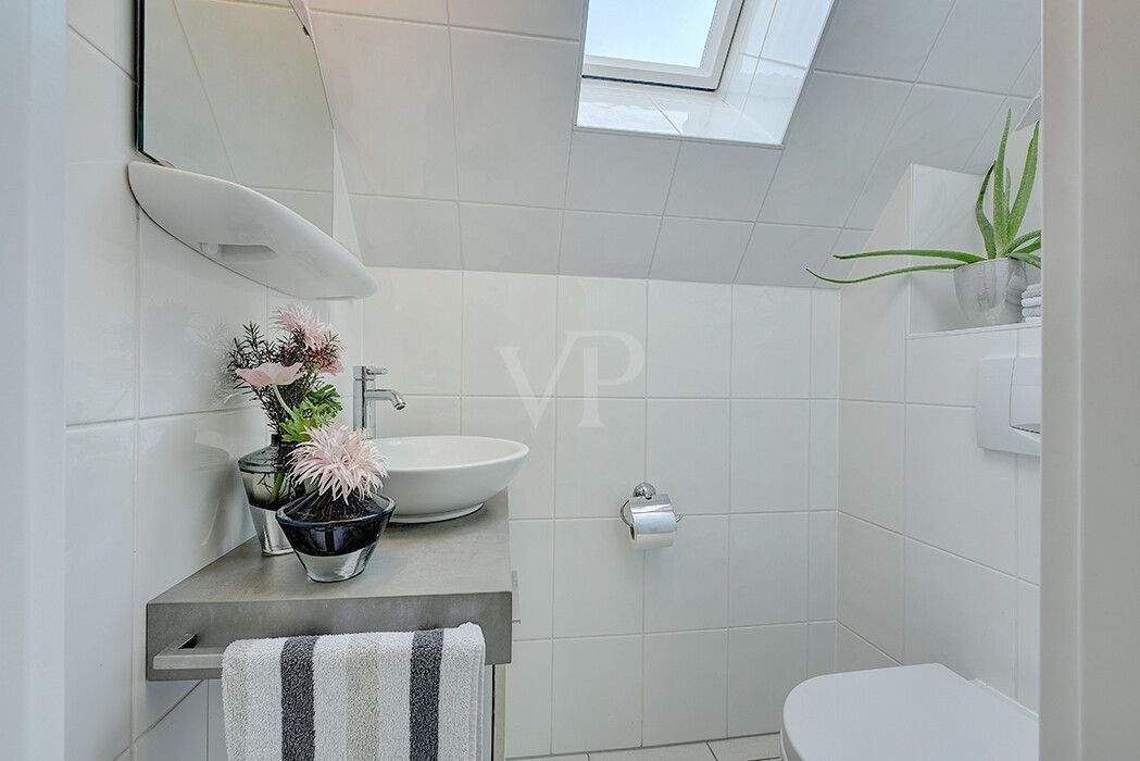 Traumschöne Maisonette Wohnung mit Blick in die Rheinwiesen – Duisburg – Vorschaubild 9