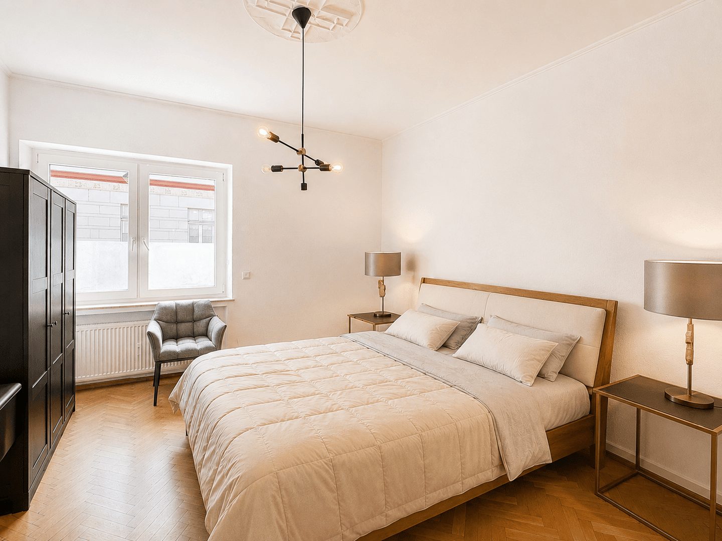 Altbauklassiker in der Carlstadt! Fischgrätparkett, Balkon und hohe Wohnqualität – Düsseldorf – Vorschaubild 4