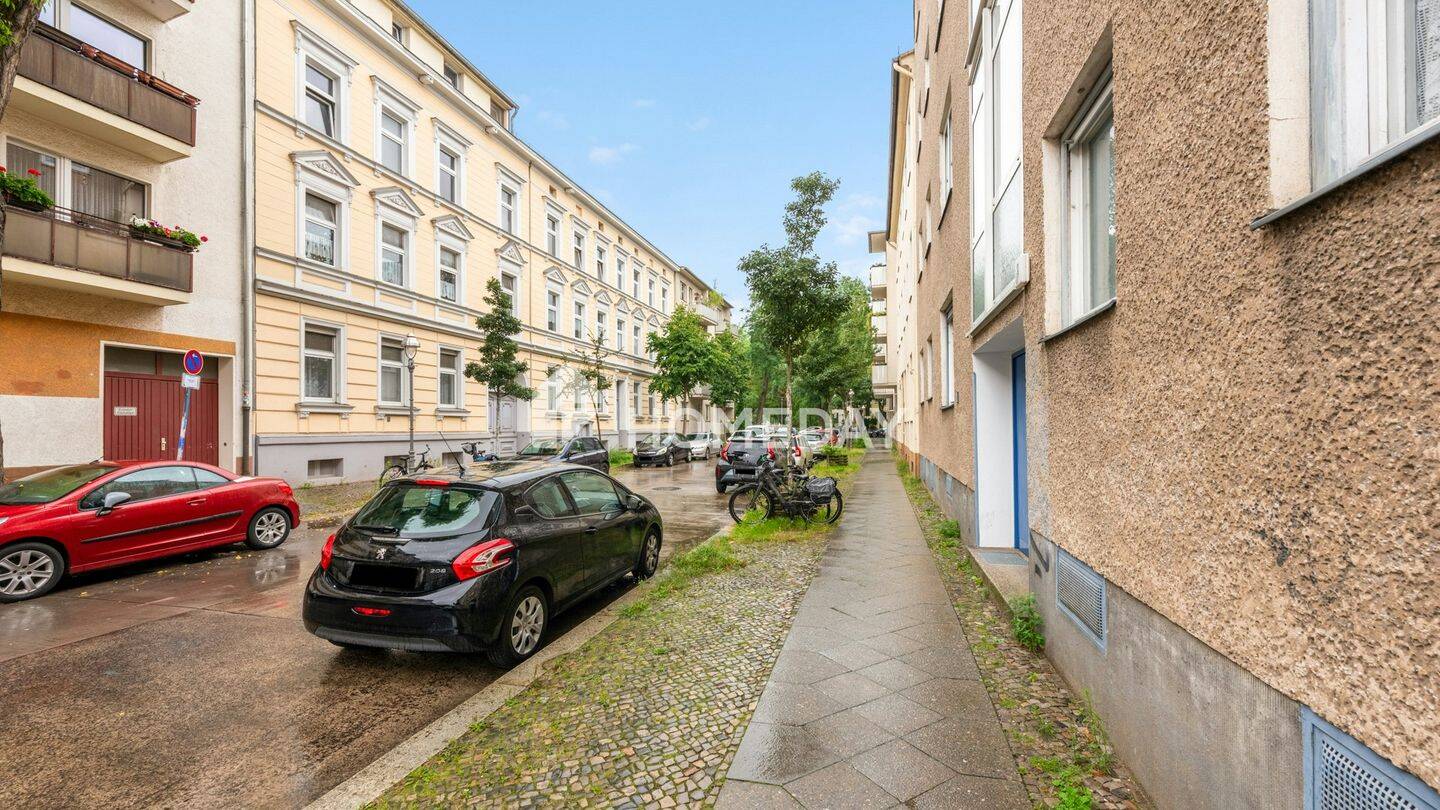 Helle 2-Zimmer-Wohnung mit Balkon in Spandau – Berlin – Vorschaubild 5