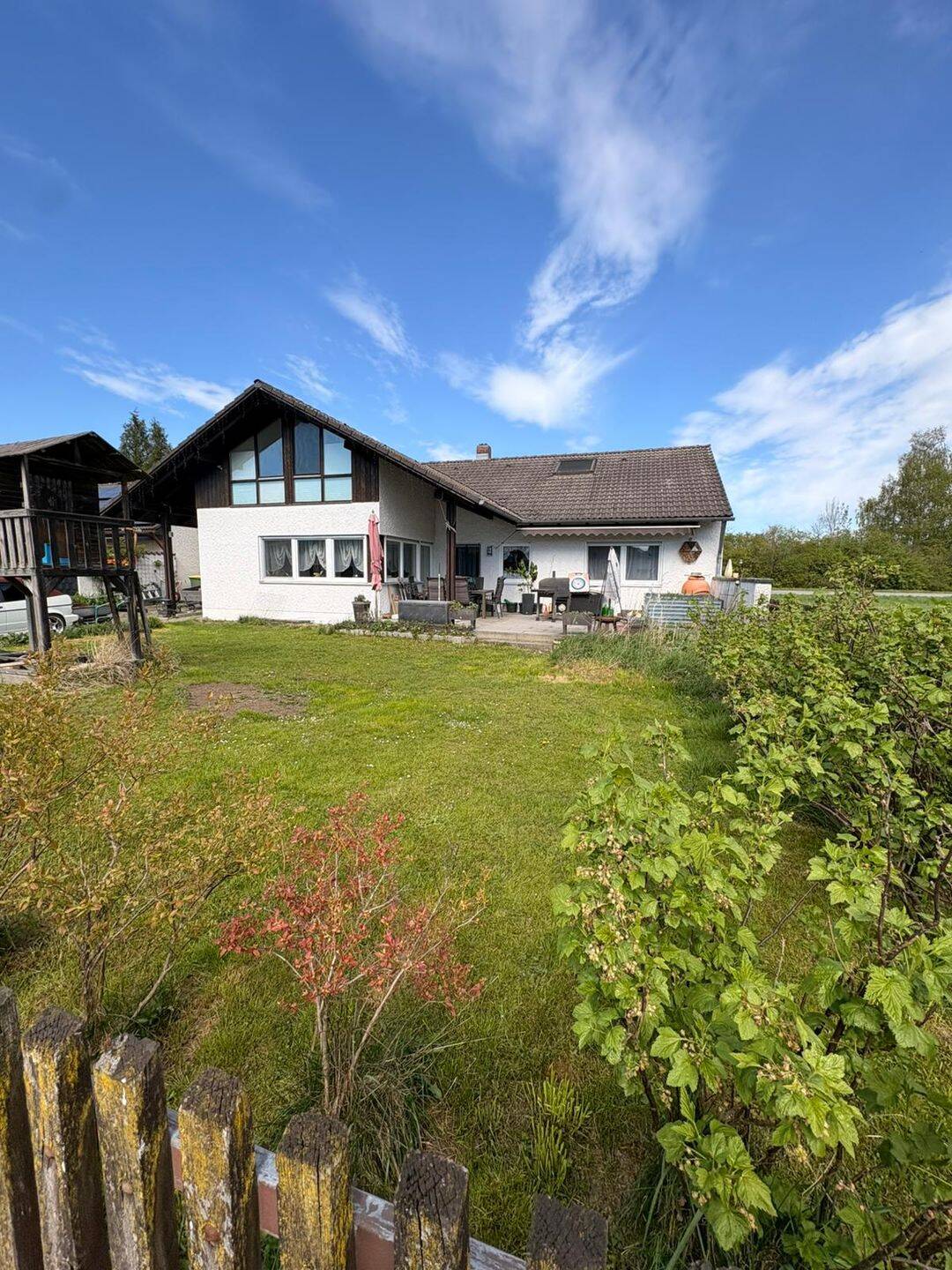 ++ Wohnen mit Wohlfühlfaktor - Schönes Einfamilienhaus in Waldkraiburg ++ – Waldkraiburg – Vorschaubild 2