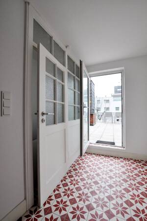 Deutz, 2,5-Zimmer mit großer Dachterrasse...Furnished Apartment Cologne-Deutz – 50679 Köln – Vorschaubild 8