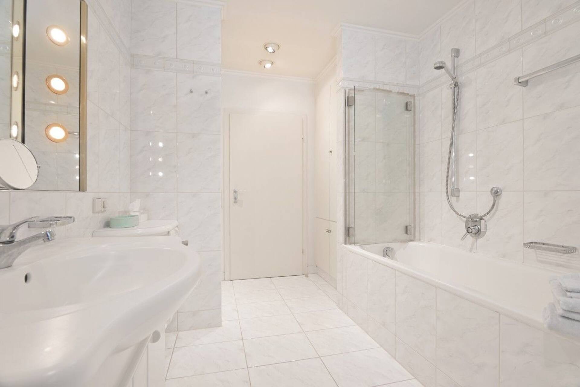 Einfamilienhaus in 50996 Köln mit 293 m² kaufen