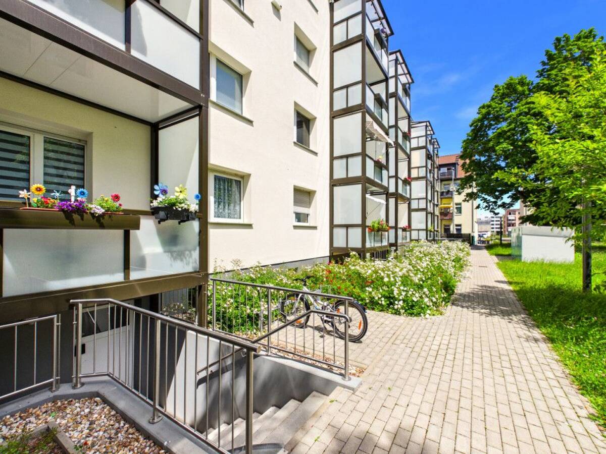 schöne 3-Zimmerwohnung in beliebter Lage – 6844 Dessau-Roßlau – Bild 1 von 9