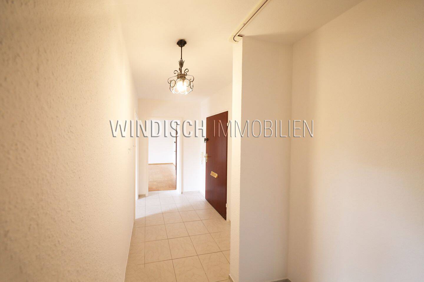 WINDISCH IMMOBILIEN - Gut geschnittene 3-Zimmer Wohnung in begehrter Wohnlage von München – München – Vorschaubild 3